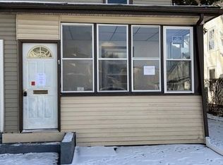 114 S 2nd St, Hammonton, NJ 08037