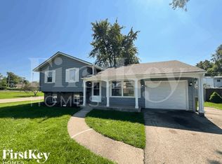 1397 Davine Dr, Glendale Heights, IL 60139