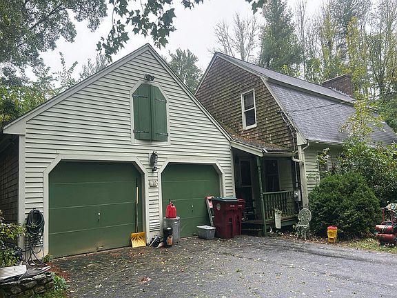 3rd image of 110 Highland St