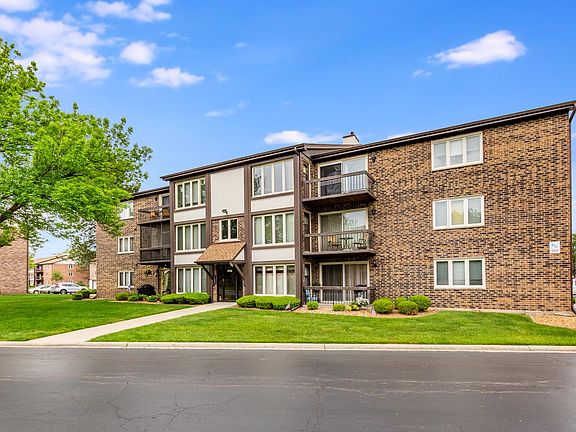 2nd image of 4916 Circle Ct APT 109