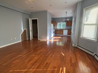 30 Fairmount Ave #2, East Weymouth, MA 02189