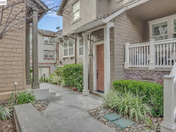 170 N North St Unit 102, Livermore, CA 94550