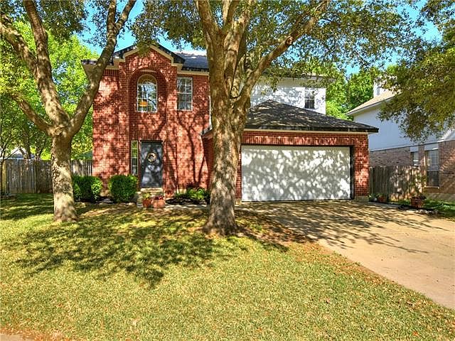 1st image of 2104 Phlox Ct