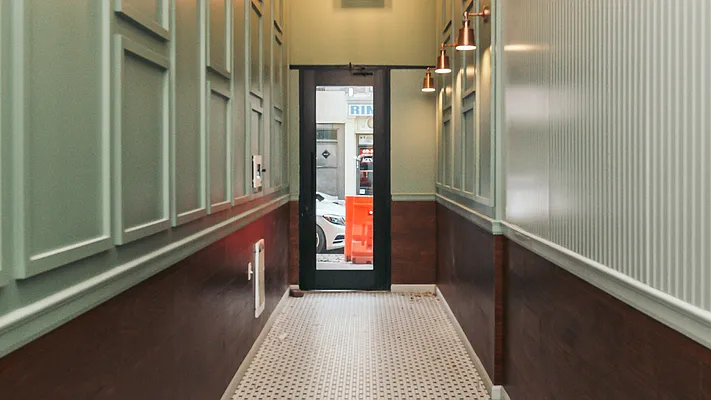 Rented by Nooklyn NYC LLC | media 36