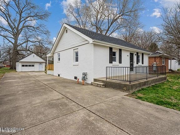 3rd image of 5511 Euclid Ave