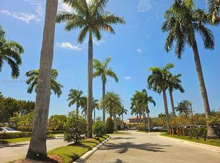 22526 SW 89th Pl, Cutler Bay, FL 33190