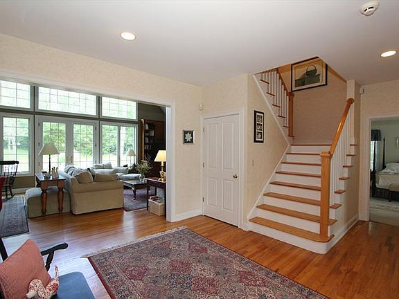 3rd image of 2736 Ashton Dr