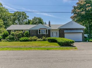 49 Bradford Rd, Peabody, MA 01960