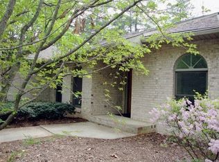 114 Sunny Ridge Dr, Asheville, NC 28804