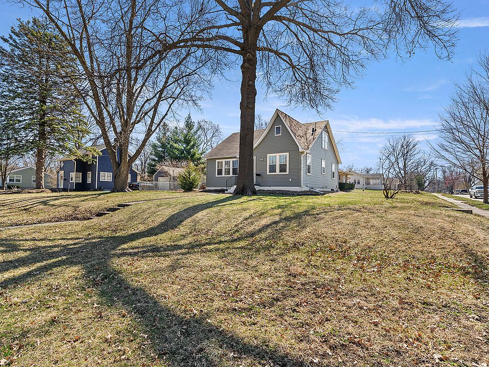 5018 Urbandale Ave, Des Moines, IA 50310 Zillow