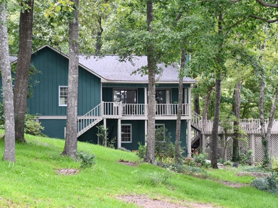 1st image of 118 Tanglewood Dr SW
