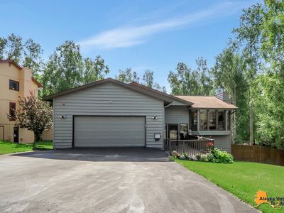 19624 S Montague Loop, Eagle River, AK, 99577