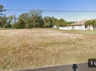 400 SW 15th Pl, Cape Coral, FL 33991
