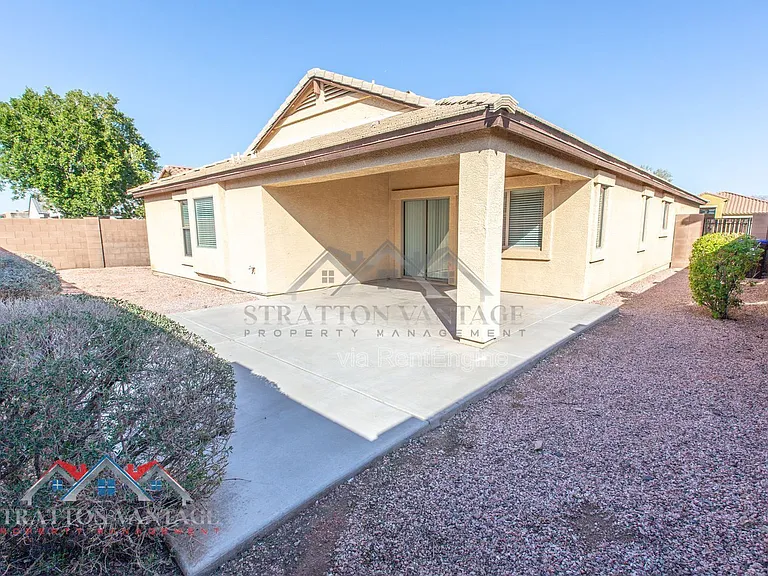 9096 N 97th Dr — Photo 43