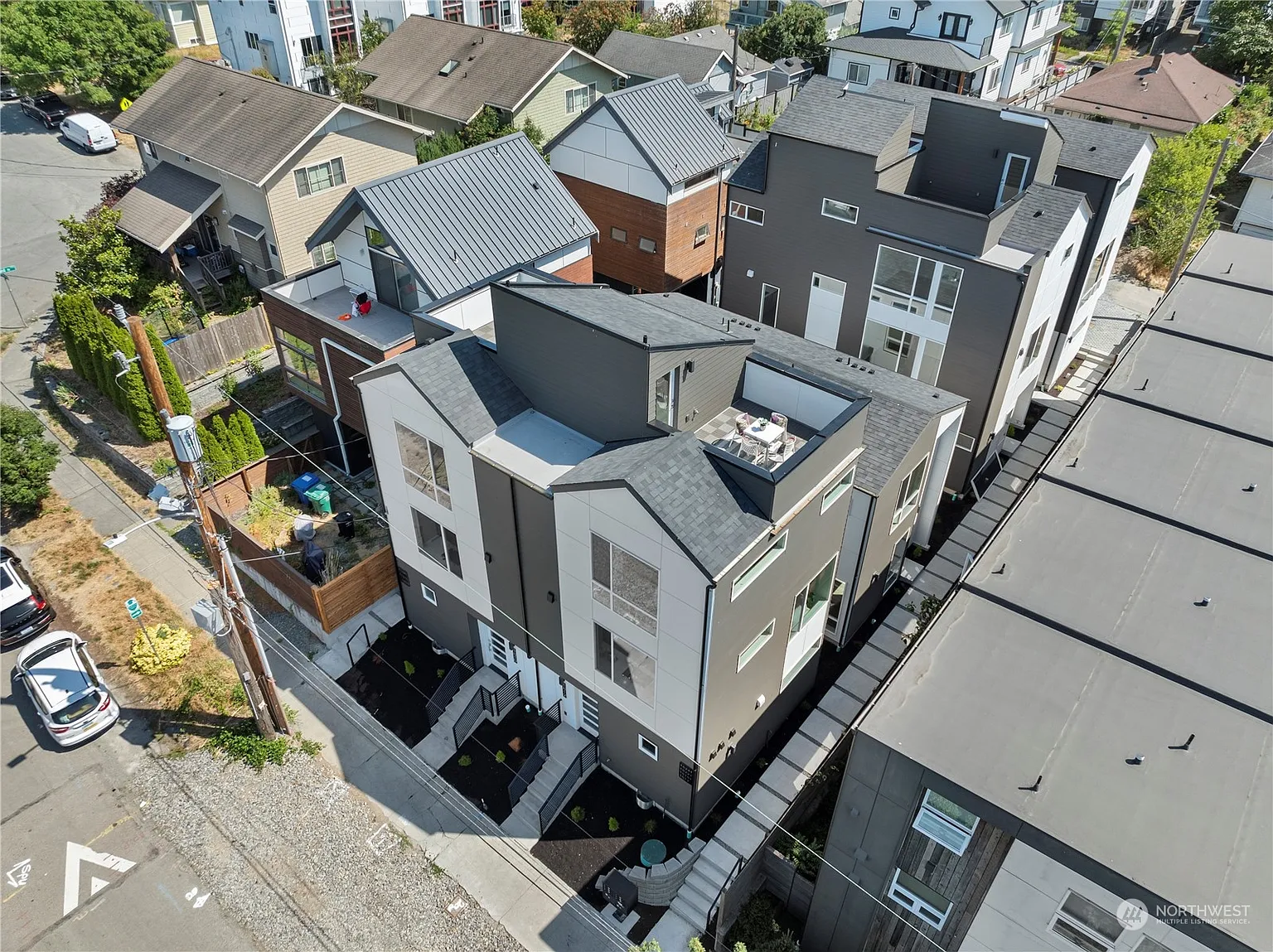 1810 24th Avenue S photo 1