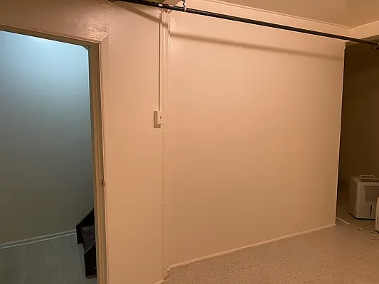 Rented by R New York | media 41