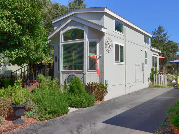 38678 Road 425 #B-71, Oakhurst, CA 93644