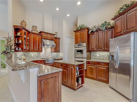 2nd image of 3241 King George Dr