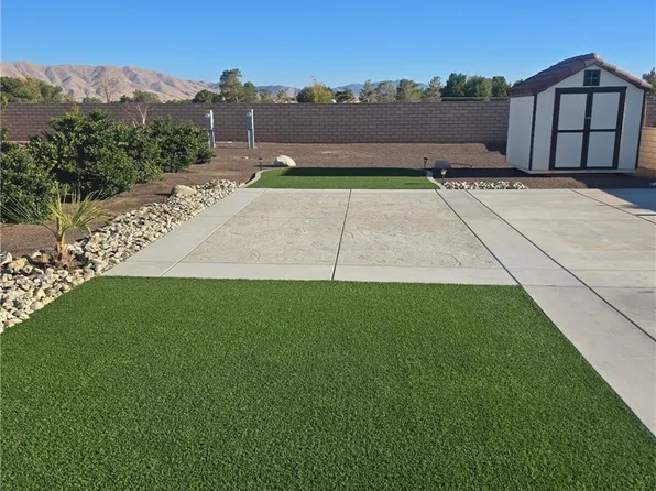 19365 Tournament Ln #77, Apple Valley, CA 92308