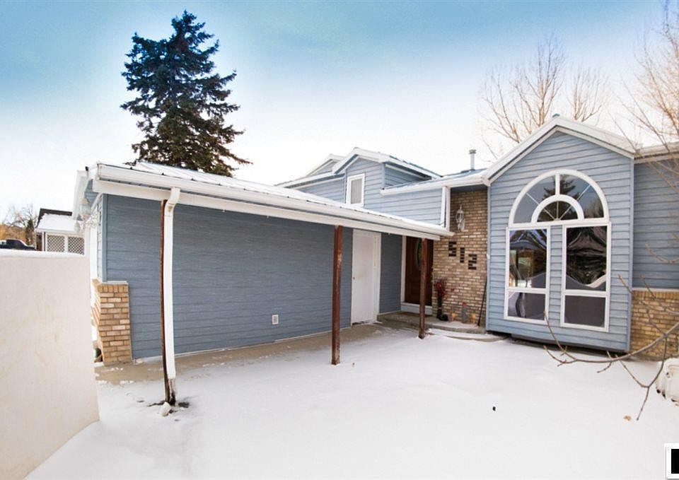 1st image of 512 S Tisdale Ave