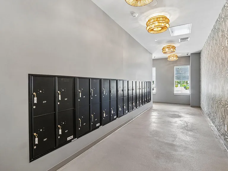 Velara Luxury Apartments — Photo 36