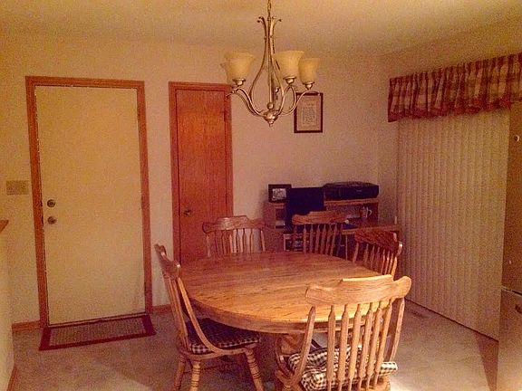 Kitchen connects to deck!