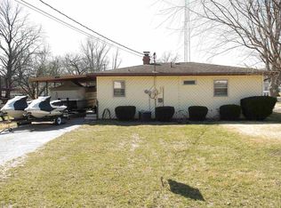 10496 N Earl Ave, Monticello, IN