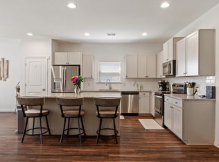 8020 Kensington Trl, Calera, AL 35040