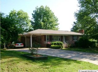 1106 6th Pl NE, Arab, AL 35016