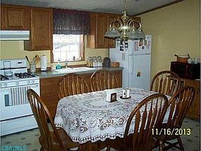 5th image of 1100 Thornwood Dr Lot 1016
