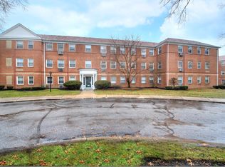 13793 Cedar Rd APT 204C, South Euclid, OH 44118