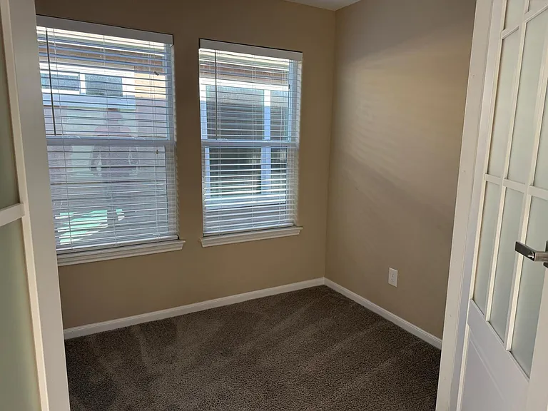 17134 Wilthorne Gardens Ct — Photo 26