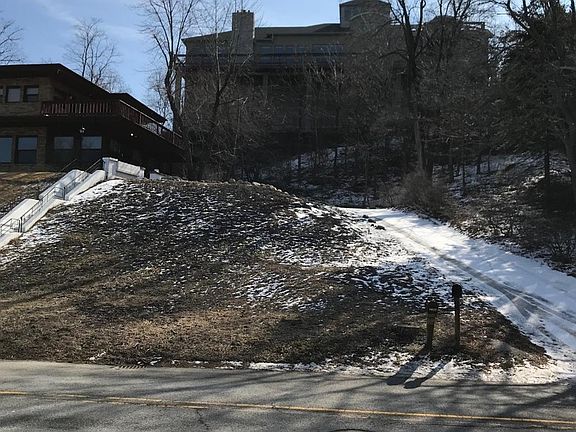4th image of 1629 Lake Shore Dr
