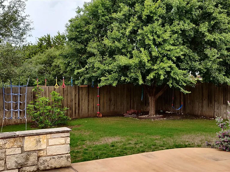 309 Riverine Way — Photo 31