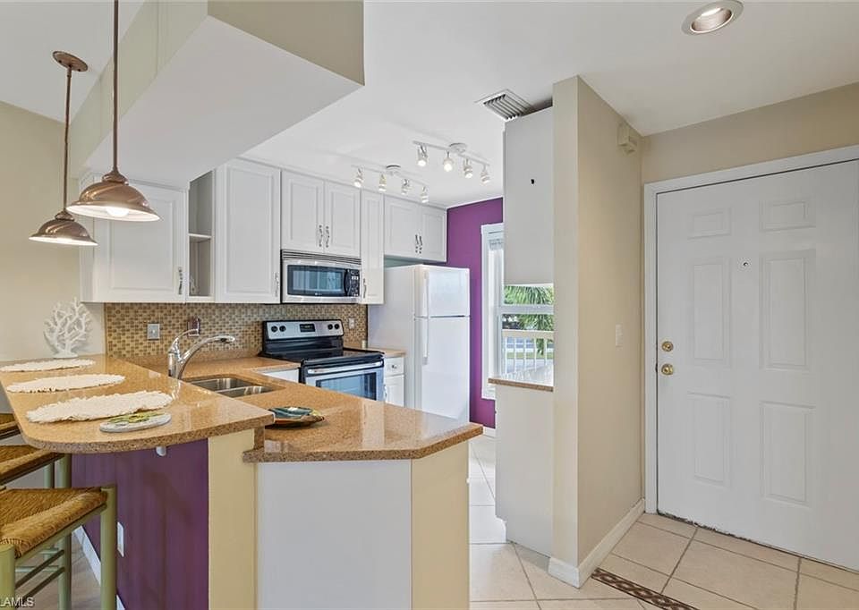 1st image of 1305 Mainsail DR #1013