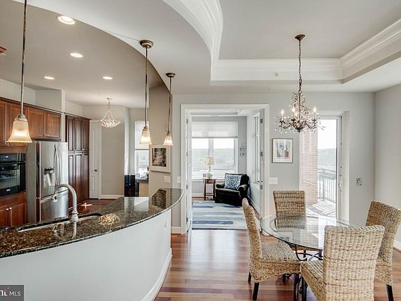 3rd image of 1915 Towne Centre Blvd Unit 812