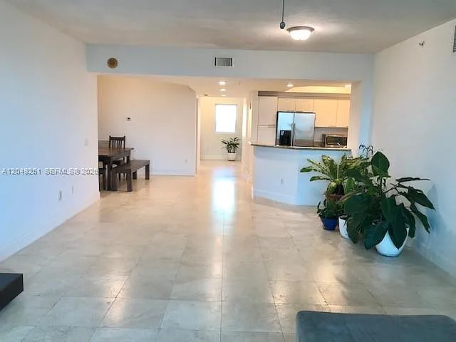 15051 Royal Oaks Ln — Photo 2