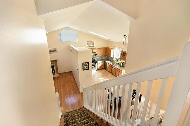5873 Villa France Ave — Photo 11