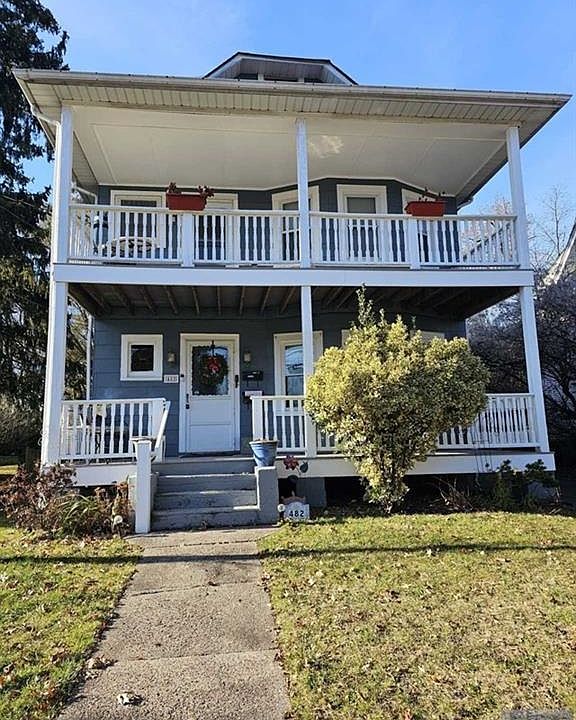 1st image of 482 Sterling Pl Unit 1