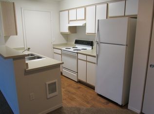925 SW 163rd Ave #215, Beaverton, OR 97006