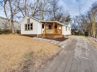 934 Hulana St, Rossville, GA 30741