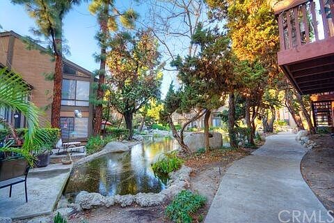 3rd image of 13916 Edgewater Dr #105