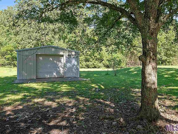 2nd image of 3420 Yardley Dr