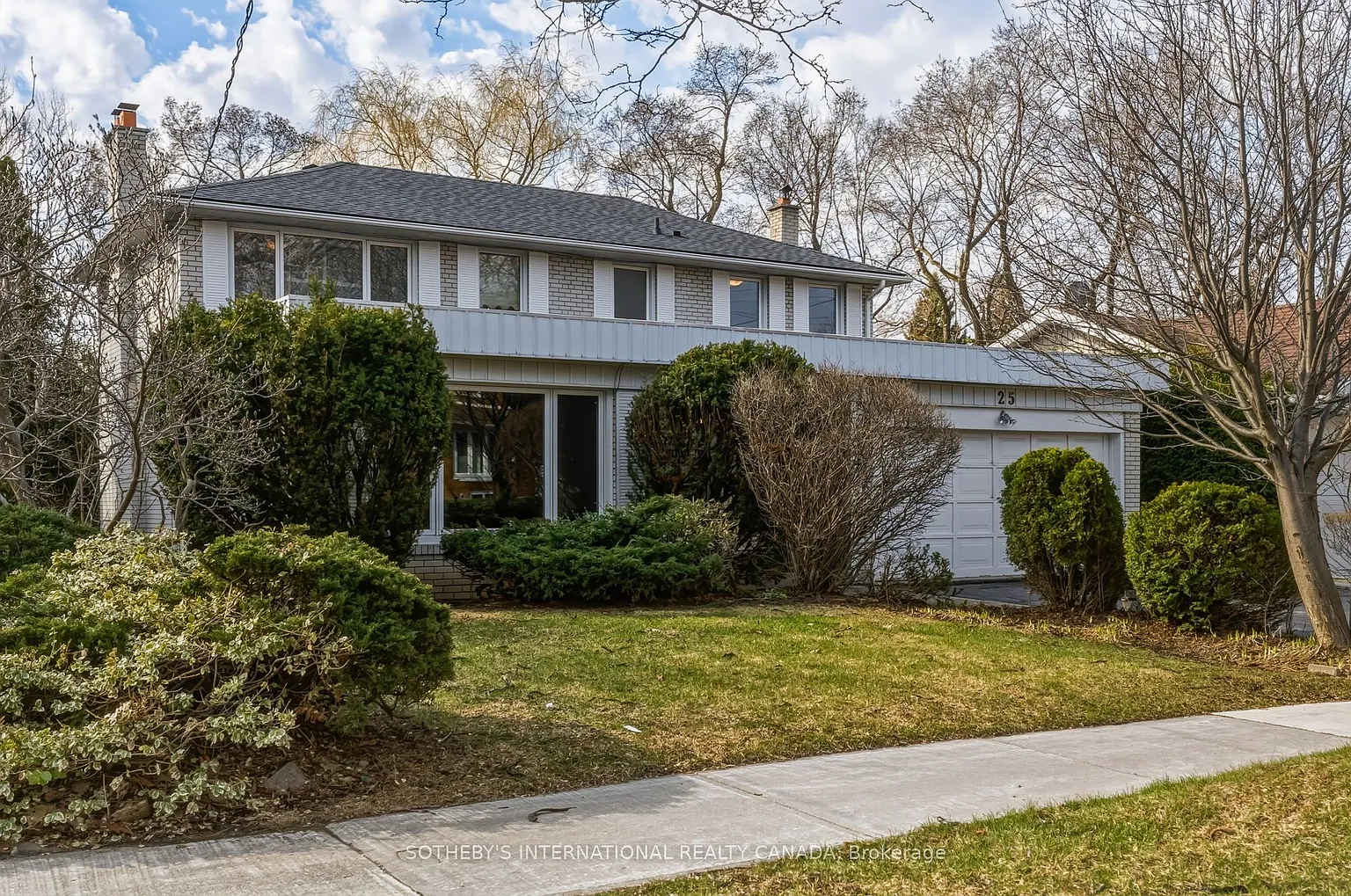 25 Sawley Dr photo 1