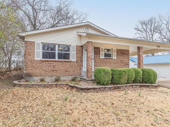3rd image of 2305 Channon Dr