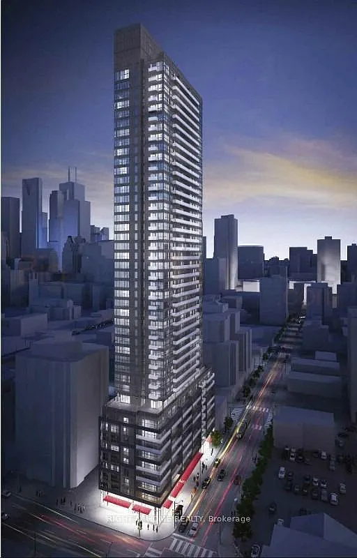 Pace Condos — Photo 1