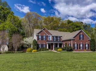 6811 Heath Glen Dr, Mint Hill, NC 28227