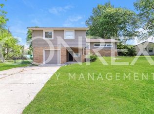 200 NW 67th St, Gladstone, MO 64118