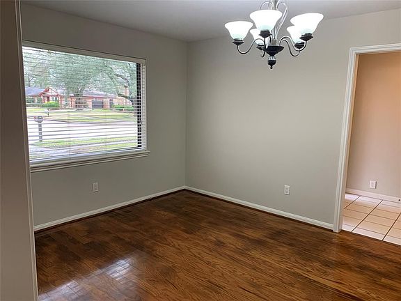 4th image of 21130 Park Brush Ln