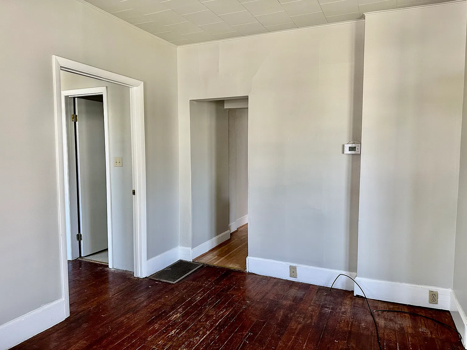 2 bed, 950 sqft, $650 — Photo 3